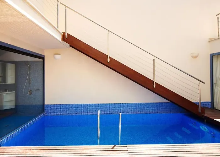 Premium Isabel * 코스타카르마